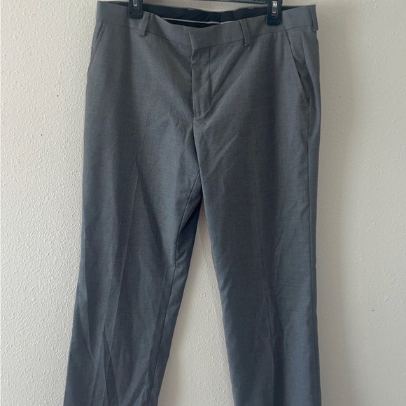 Men's Elegant Gray Dress Pants - Picture 2 of 11